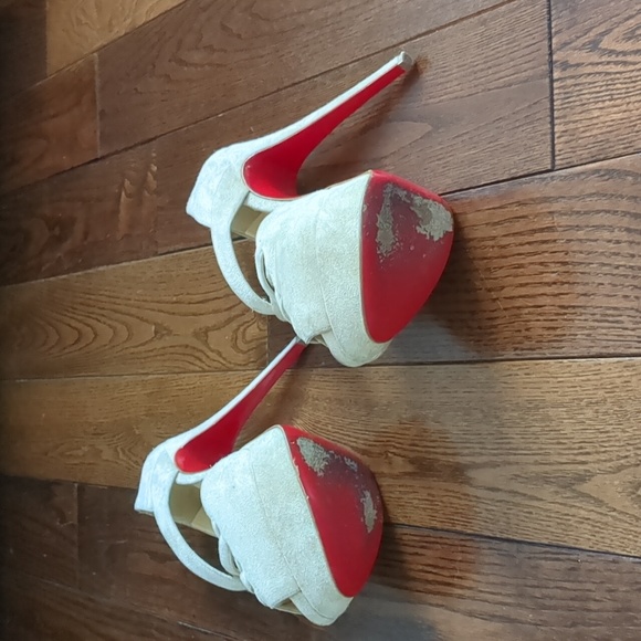 PRICE DROP 🎊 Platform suede Louboutin - Picture 3 of 5